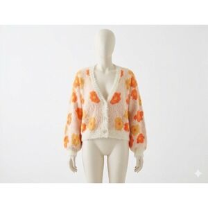 Willow + Root Floral Fuzzy Cardigan Sweater - Talla M - Boho Retro Style.